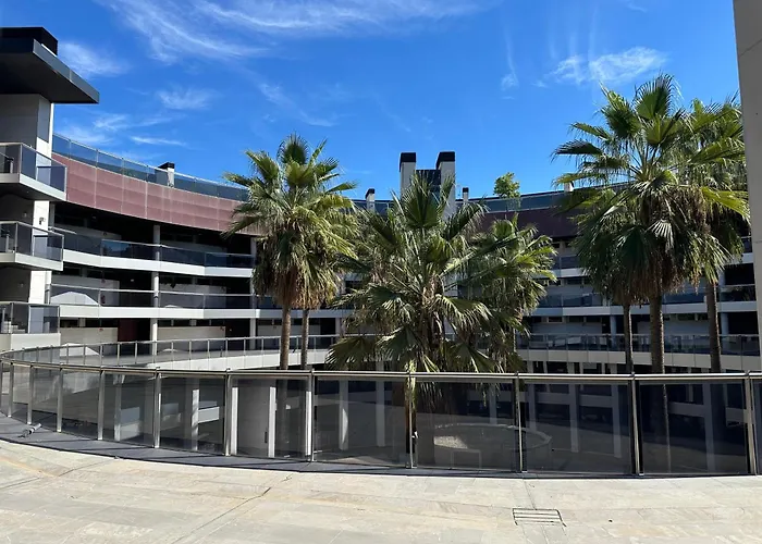 Tecnocordoba Aparcamiento Privado Gratuito Y Piscina
