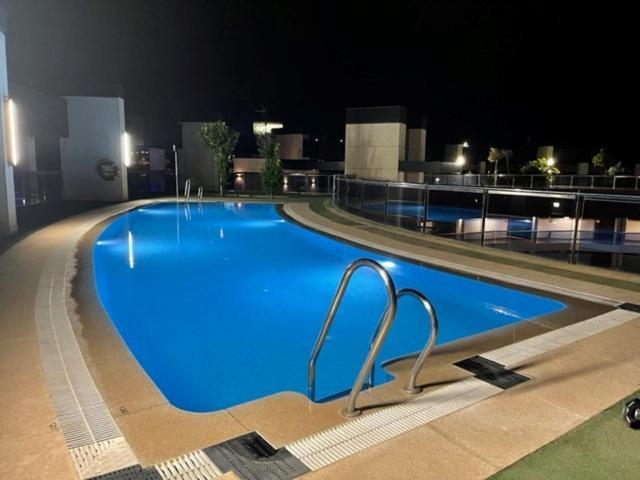 Tecnocordoba Aparcamiento Privado Gratuito Y Piscina Apartment